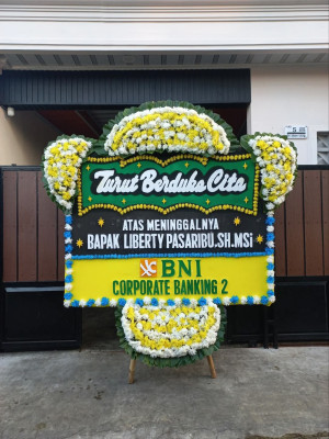 Papan Bunga Duka di Bukit Wolio Indah