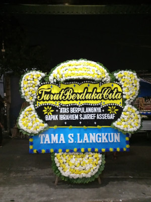 Papan Bunga Duka di Bukit Wolio Indah