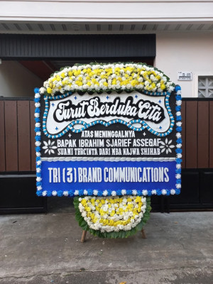 Papan Bunga Duka di Bukit Wolio Indah